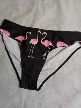 Flamingo Swim Briefs XXL Bathing Suit New in Package Beach Vacation Tropical